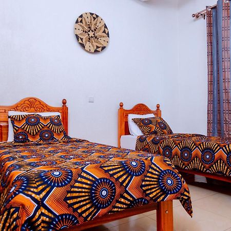 روهينجيري Isange Paradise Resort المظهر الخارجي الصورة